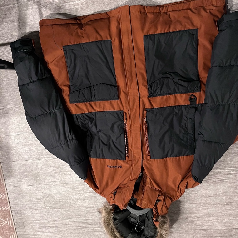 Brand new Columbia winter jacket 4XT